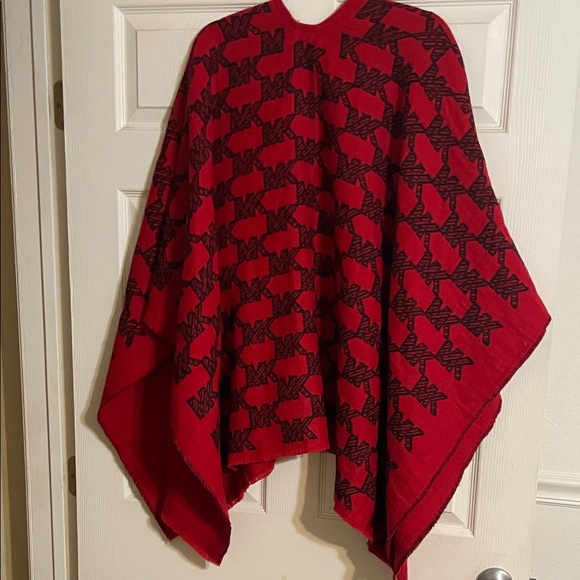 Michael Kors Red and Black Patterned Women's Poncho - Picture 4 of 4